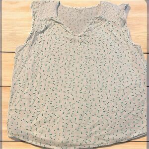 Loft Factory Outlet Green Polka Dot Sleeveless Top size large.